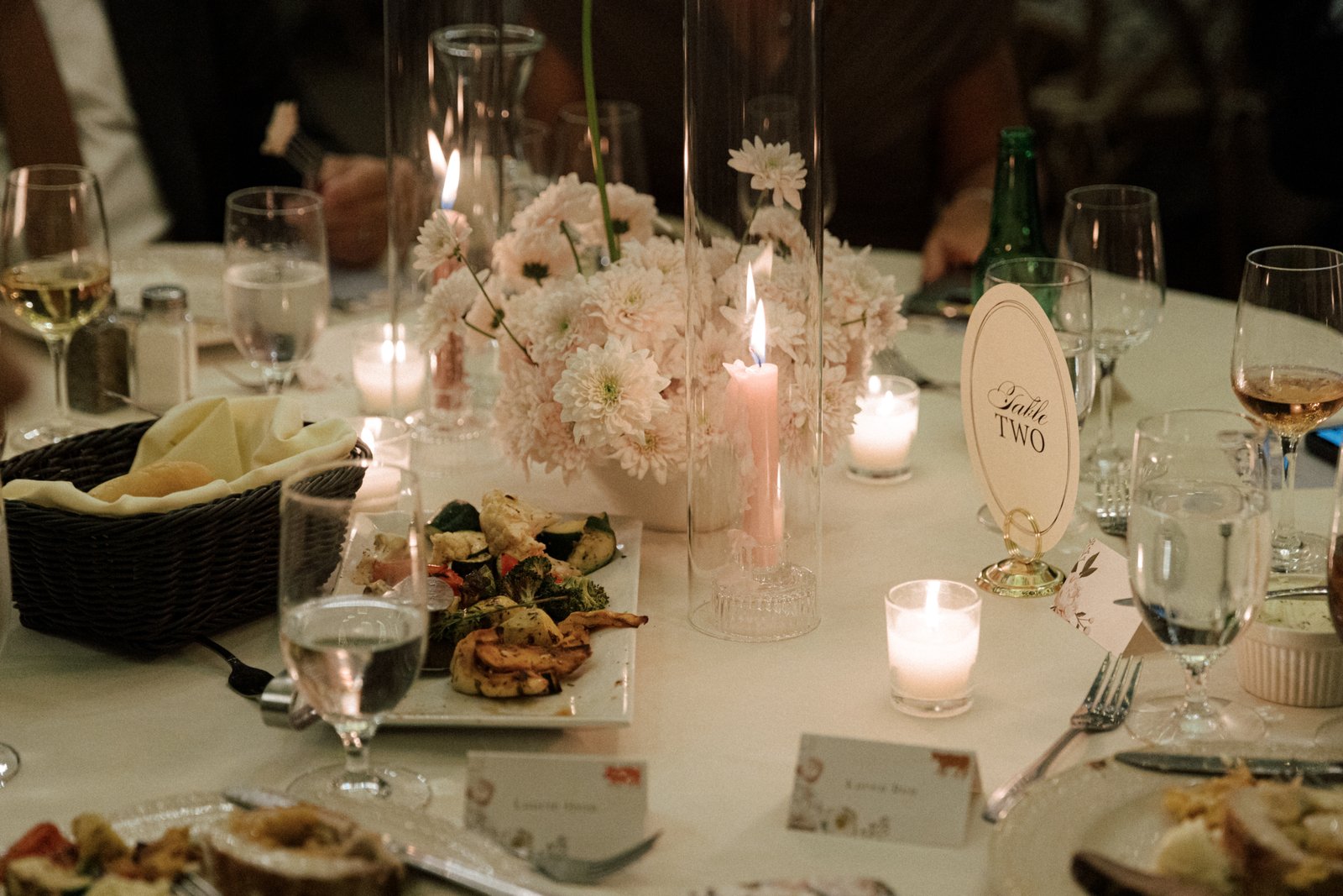 Aivy & Christopher — 12